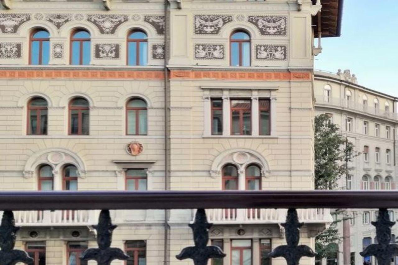 Trieste Center Rooms & Apartments - Fiori Di ตรีเอสเต ภายนอก รูปภาพ