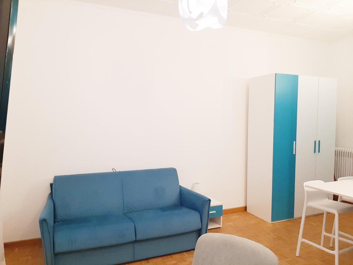 Trieste Center Rooms & Apartments - Fiori Di ตรีเอสเต ภายนอก รูปภาพ